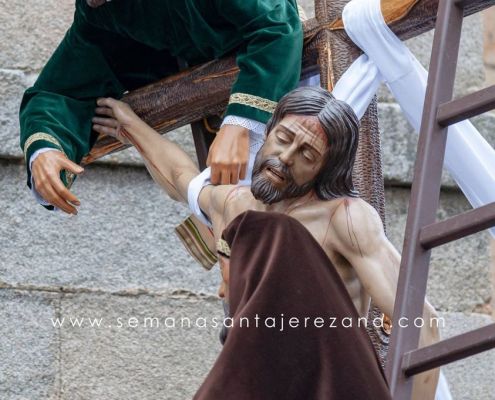 Descendimiento Cofradía de Ntro Padre Jesús Nazareno Viernes Santo en la Semana Santa de Jerez de los Caballeros 2 Descendimiento Cofradía de Ntro Padre Jesús Nazareno Viernes Santo en la Semana Santa de Jerez de los Caballeros Semanasantajerezana