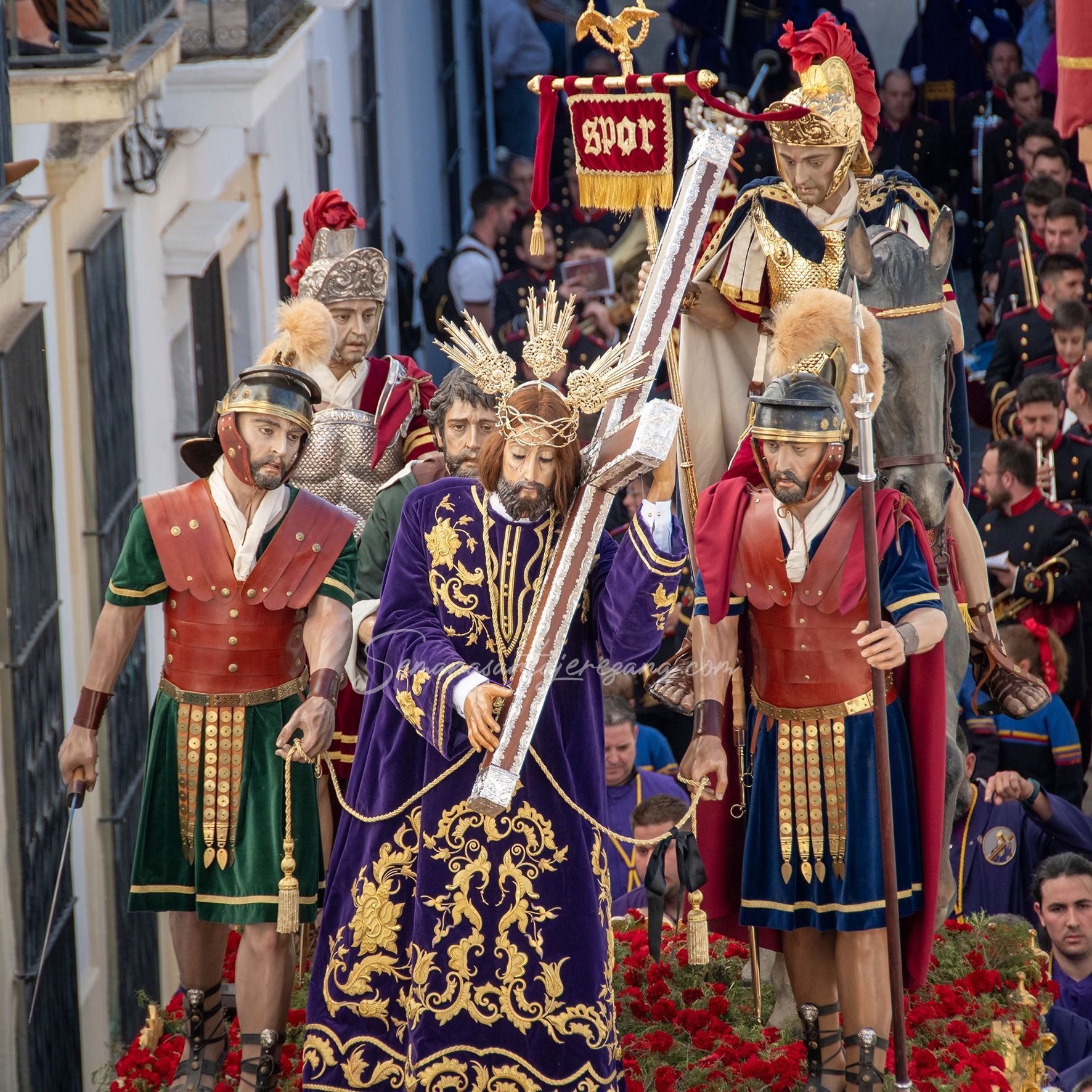Jesús Nazareno Cofradía de Ntro Padre Jesús Nazareno Viernes Santo en la Semana Santa de Jerez de los Caballeros Semanasantajerezana