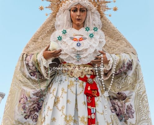 María Santísima de la Esperanza Macarena durante su salida extraordinaria al Convento Madre de Dios, 8 de junio de 2025 11 Procesión diurna histórica de la Esperanza Macarena