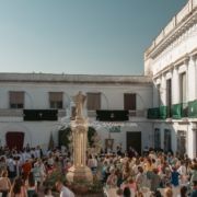 María Santísima de la Esperanza Macarena durante su salida extraordinaria al Convento Madre de Dios, 8 de junio de 2025 17 Procesión diurna histórica de la Esperanza Macarena