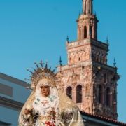 María Santísima de la Esperanza Macarena durante su salida extraordinaria al Convento Madre de Dios, 8 de junio de 2025 21 Procesión diurna histórica de la Esperanza Macarena