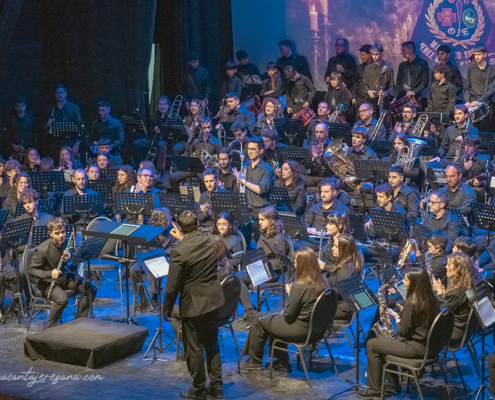 Concierto solidario de marchas procesionales Una Pasion Compartida Semanasantajerezana 12 “Una pasión compartida”: concierto solidario de marchas procesionales