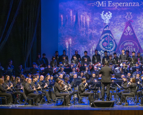 Concierto solidario de marchas procesionales Una Pasion Compartida Semanasantajerezana 19 “Una pasión compartida”: concierto solidario de marchas procesionales