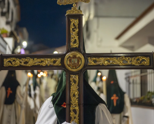 Cruz de Guia Hermandad de Nuestro Padre Jesus del Gran Amor Viernes Santo en la Semana Santa de Jerez de los Caballeros Semanasantajerezana.com Cruz de Guia Hermandad de Nuestro Padre Jesus del Gran Amor Viernes Santo en la Semana Santa de Jerez de los Caballeros Semanasantajerezana.com