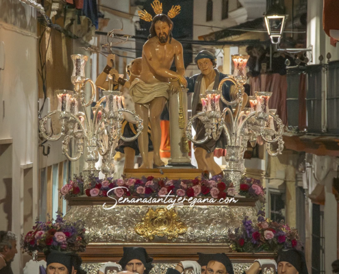 Flagelacion 2 Procesión de la Cofradía del Señor Coronado de Espinas Jueves Santo en la Semana Santa de Jerez de los Caballeros Foto Alvaro Mendez Flagelacion 2 Procesión de la Cofradía del Señor Coronado de Espinas Jueves Santo en la Semana Santa de Jerez de los Caballeros Foto Alvaro Mendez