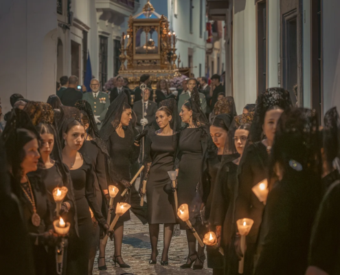 Mantillas Cofradia Nuestro Padre Jesus Nazareno Viernes Santo en la Semana Santa de Jerez de los Caballeros Semanasantajerezana Mantillas Cofradia Nuestro Padre Jesus Nazareno Viernes Santo en la Semana Santa de Jerez de los Caballeros Semanasantajerezana