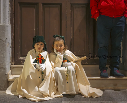 Nazarenos 4 Hermandad de Nuestro Padre Jesus del Gran Amor Viernes Santo en la Semana Santa de Jerez de los Caballeros Semanasantajerezana.com Nazarenos 4 Hermandad de Nuestro Padre Jesus del Gran Amor Viernes Santo en la Semana Santa de Jerez de los Caballeros Semanasantajerezana.com