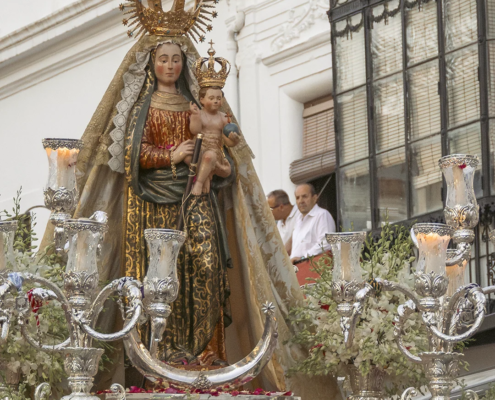 Procesión magna mariana 2026. Jerez de los Caballeros Semanasantajerezana. Virgen de Aguasantas. Foto Álvaro Méndez. Procesión magna mariana 2026. Jerez de los Caballeros Semanasantajerezana. Virgen de Aguasantas. Foto Álvaro Méndez.